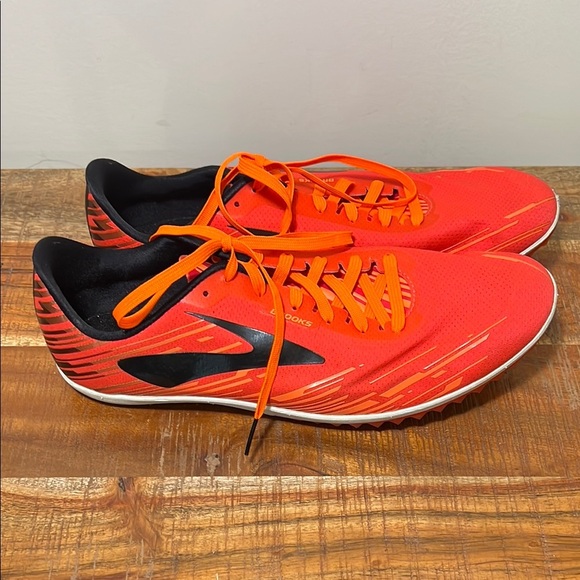 Brooks Shoes - Brooks Pink and Orange Mach 18 Track Shoes, Women’s Size 12
